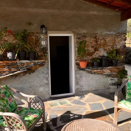 Escapada Na Natureza - Charmoso Refugio Nas Alturas بيت للعطل