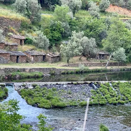Escapada Na Natureza - Charmoso Refugio Nas Alturas Nyaraló